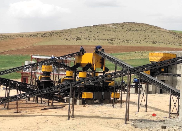 Crushing Equipment: Types, Principles, and Applications